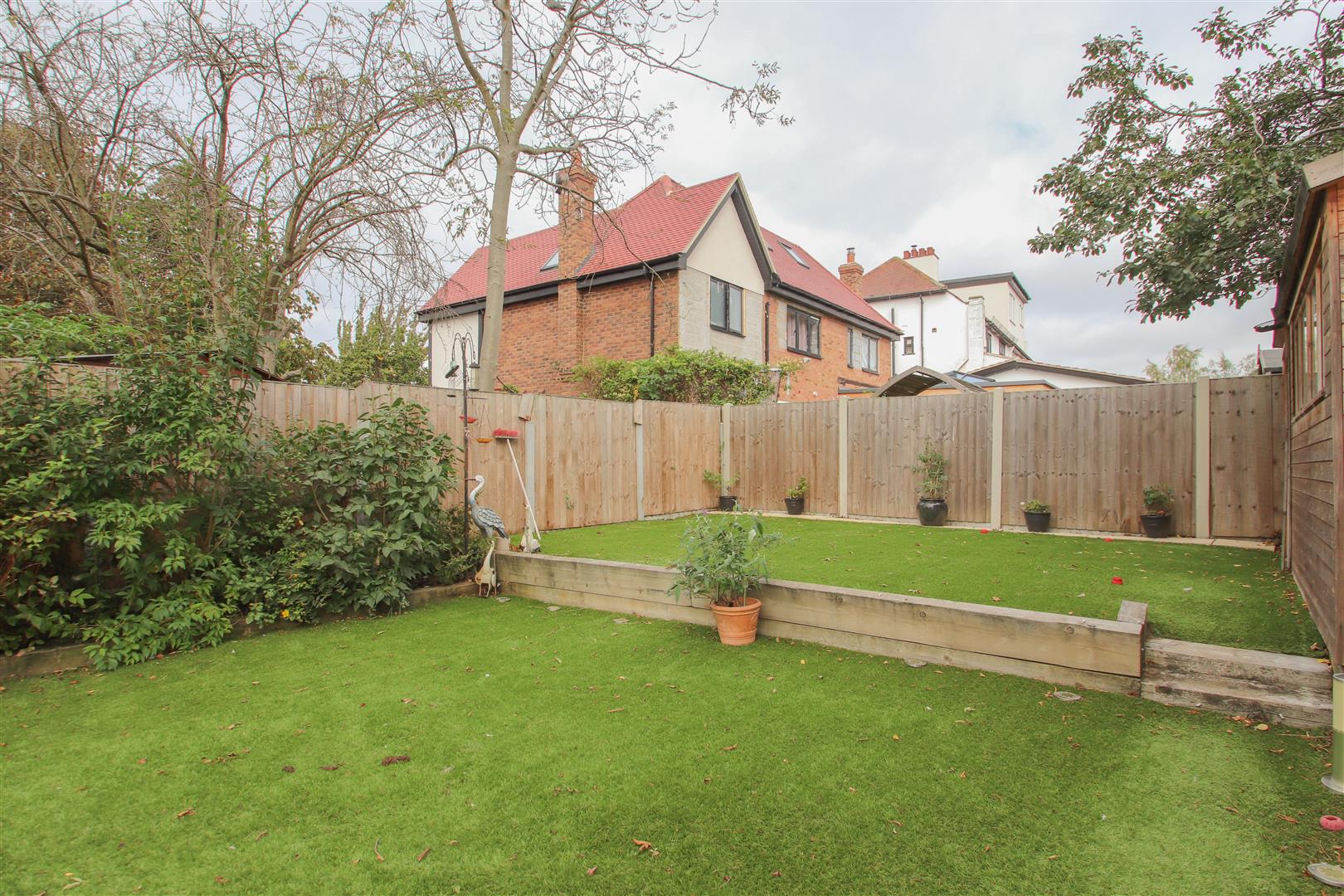 Appointmoor Kenilworth Gardens, WestcliffOnSea